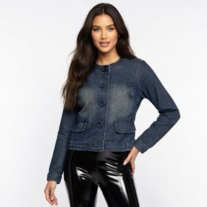 Levi Strauss Signature Women’s Dark Denim Jacket - Size Medium